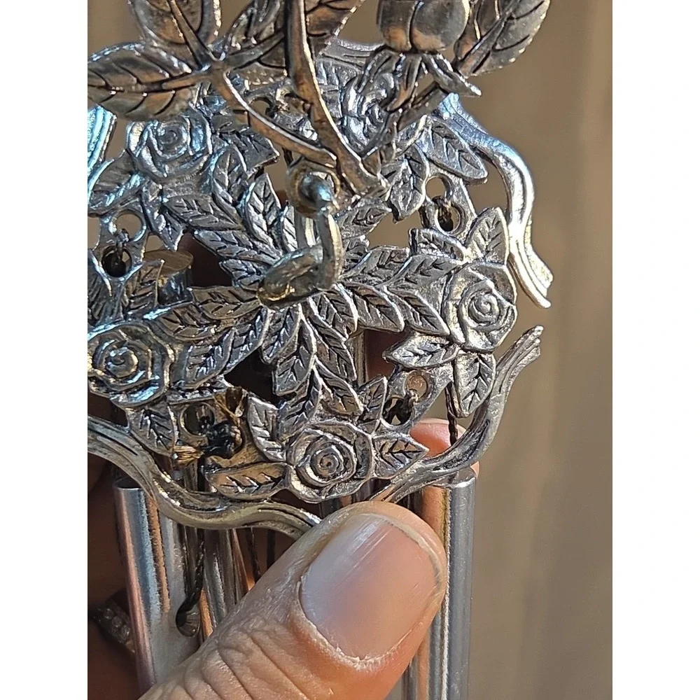 Peaceful Melodic Whispering Winds Fine‎ Pewter Rose 14in Excel Condition